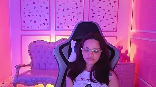 Snapshot of ailen_t chatting on October 11, 2025, 2:56 am ailen t online show from October 11, 2025, 2:56 am