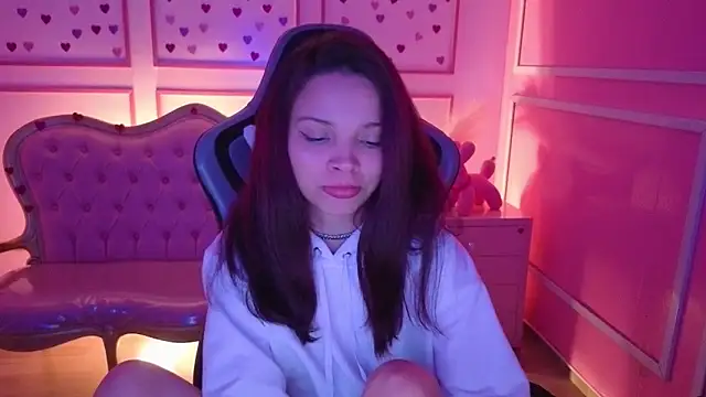 Snapshot of ailen_t chatting on October 16, 2025, 10:01 am ailen t online show from October 16, 2025, 10:01 am