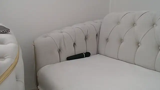 asikiz7771 online show from October 31, 2025, 1:08 pm