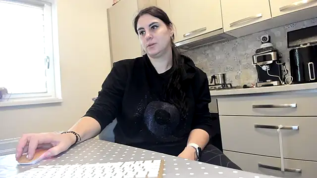 Snapshot of cuplu29 chatting on February 4, 2026, 9:04 am cuplu29 online show from February 4, 2026, 9:04 am