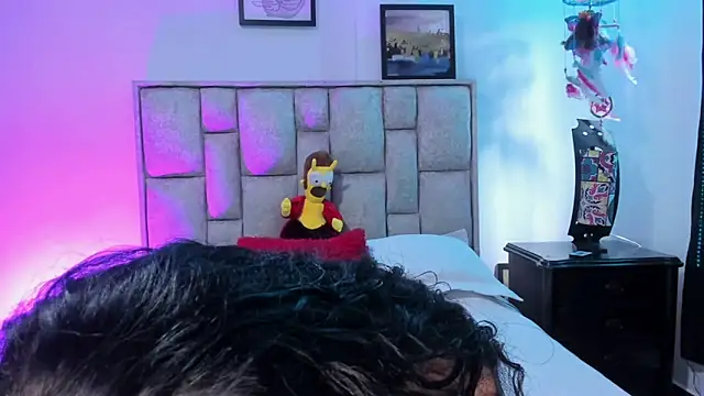 brianaGuzman online show from February 28, 2026, 3:22 pm