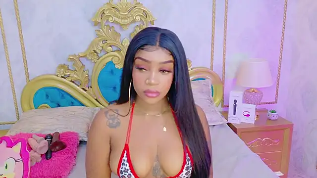 Snapshot of SalomeRestrepo chatting on November 28, 2025, 6:13 am SalomeRestrepo online show from November 28, 2025, 6:13 am