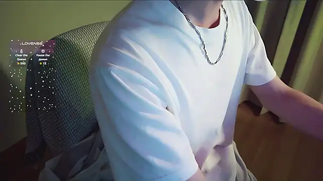 FEIYU001 online show from October 14, 2025, 1:45 pm