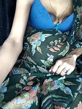 baby soni78690 online show from September 19, 2025, 6:34 pm