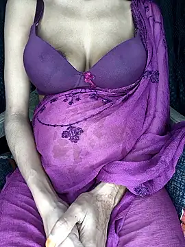 baby soni78690 online show from September 27, 2025, 7:53 pm