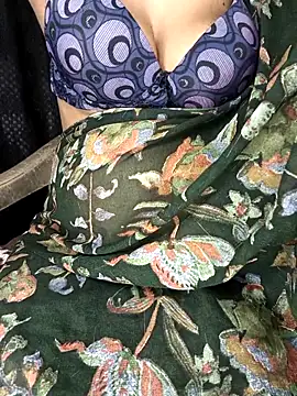 baby soni78690 online show from September 22, 2025, 7:53 pm