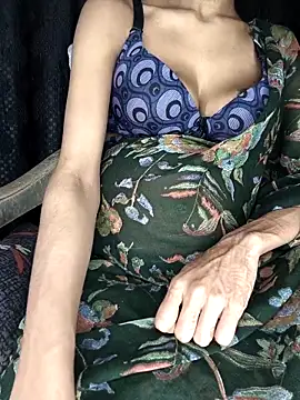 baby soni78690 online show from September 26, 2025, 8:59 pm