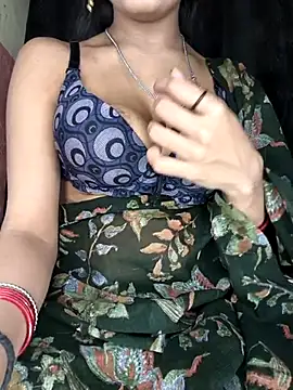 baby soni78690 online show from March 18, 2026, 5:14 pm