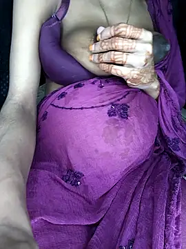 baby soni78690 online show from September 21, 2025, 7:30 pm