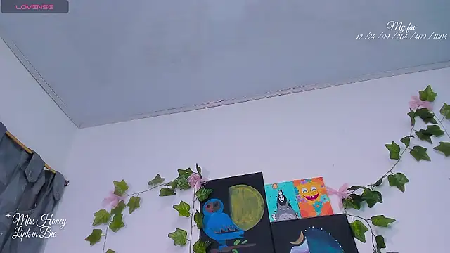 Mxss Honey online show from February 6, 2026, 2:29 am