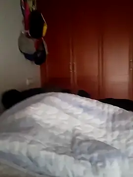 AAngel20 online show from October 4, 2025, 4:41 pm