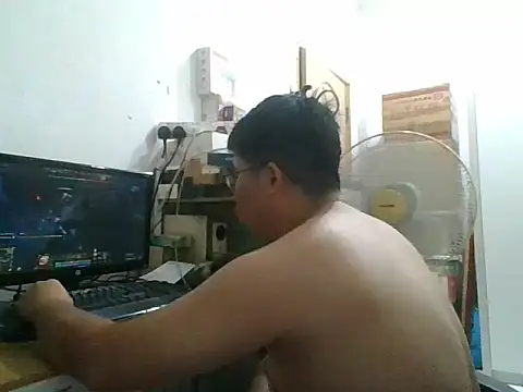 Snapshot of shyboymasturbation chatting on January 20, 2025, 5:59 pm shyboymasturbation online show from January 20, 2025, 5:59 pm