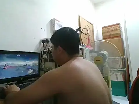 Snapshot of shyboymasturbation chatting on January 28, 2025, 5:43 am shyboymasturbation online show from January 28, 2025, 5:43 am