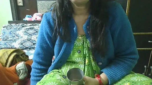 couplesuni online show from January 13, 2026, 10:08 am