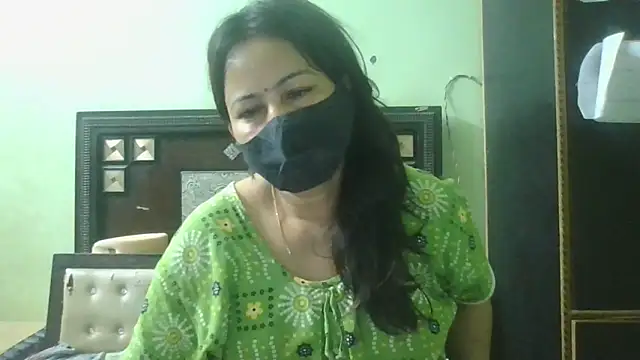 couplesuni online show from April 27, 2026, 1:58 am