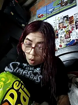 dafne19  online show from October 12, 2025, 6:37 am