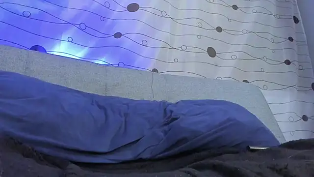 Snapshot of LukaCastillo chatting on January 27, 2025, 8:40 am LukaCastillo online show from January 27, 2025, 8:40 am