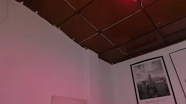 Alaia Cute online show from February 2, 2026, 3:27 am