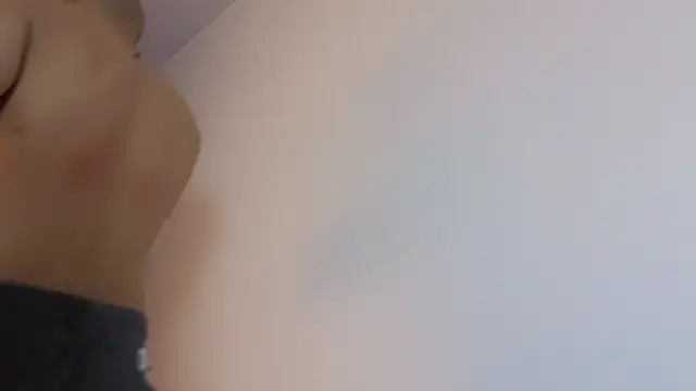 SultryAndrewww online show from November 18, 2025, 4:16 am