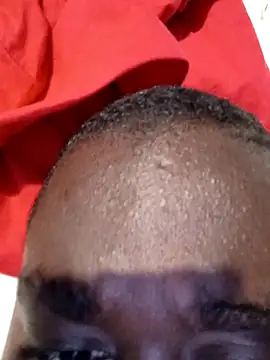 Snapshot of Jeanlaurent972 chatting on March 18, 2025, 2:08 am Jeanlaurent972 online show from March 18, 2025, 2:08 am