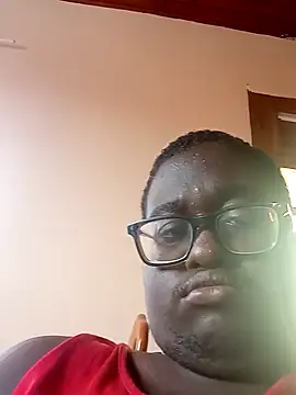 Snapshot of Jeanlaurent972 chatting on October 11, 2025, 3:02 pm Jeanlaurent972 online show from October 11, 2025, 3:02 pm