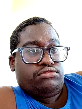 Snapshot of Jeanlaurent972 chatting on February 27, 2025, 12:56 pm Jeanlaurent972 online show from February 27, 2025, 12:56 pm