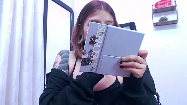 HORNET  online show from October 13, 2025, 4:03 am