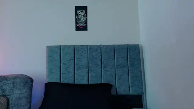 GabrielaMK online show from May 13, 2026, 11:06 am