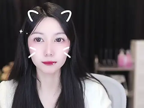 Nuyoah-77 online show from October 12, 2025, 3:35 pm