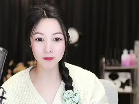 Nuyoah-77 online show from March 8, 2025, 6:47 pm