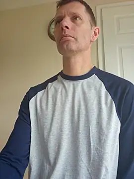 Snapshot of MarcusMaxx chatting on February 8, 2026, 10:57 am MarcusMaxx online show from February 8, 2026, 10:57 am