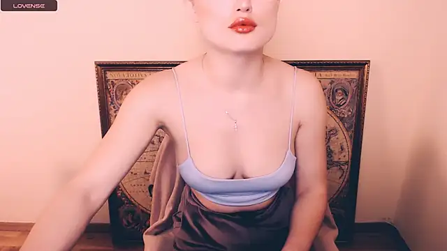 Snapshot of Felliciya chatting on March 12, 2025, 7:57 am Felliciya online show from March 12, 2025, 7:57 am