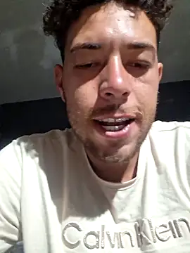 angelobbvvvbuv online show from November 13, 2025, 3:21 am