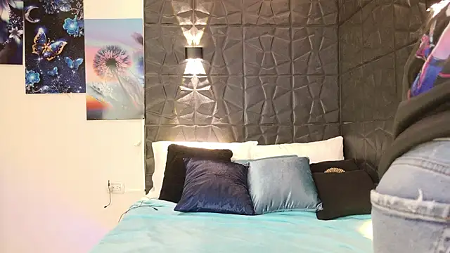 graceymilf666 online show from September 25, 2025, 11:16 am