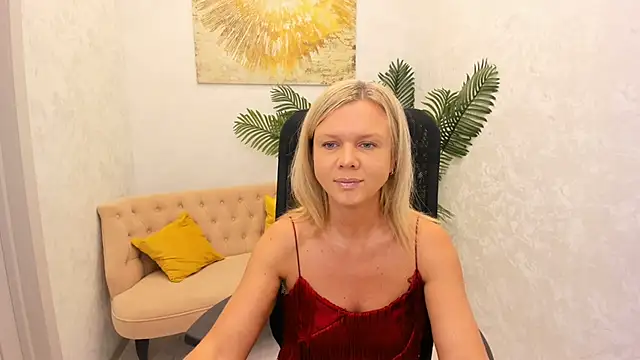 Snapshot of AgathaKlouin chatting on February 16, 2025, 4:31 am AgathaKlouin online show from February 16, 2025, 4:31 am