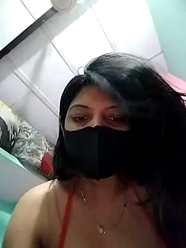 Hotty-Divya online show from May 10, 2026, 3:54 am