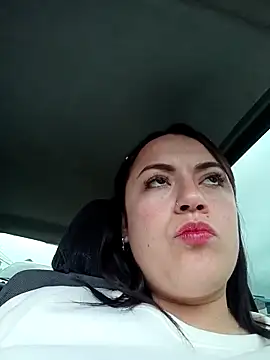 Lesly 10- online show from November 28, 2025, 7:14 pm