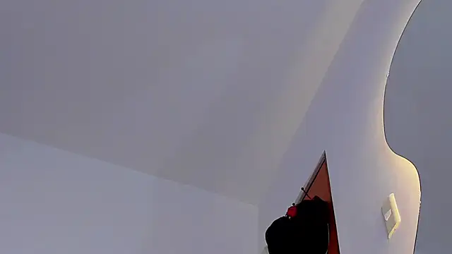 Andrew wolf7 online show from September 27, 2025, 6:14 pm