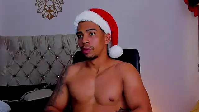 Andrew wolf7 online show from December 16, 2025, 11:53 pm