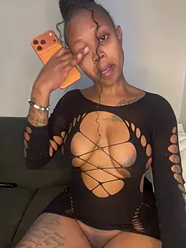 Snapshot of InkLady444 chatting on February 21, 2026, 7:54 am InkLady444 online show from February 21, 2026, 7:54 am