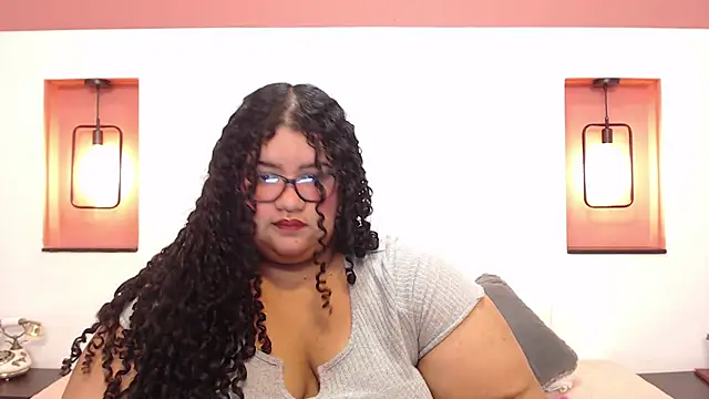 Snapshot of Miley_Collins chatting on January 3, 2025, 4:16 pm Miley Collins online show from January 3, 2025, 4:16 pm