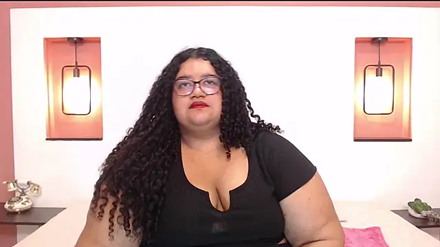 Snapshot of Miley_Collins chatting on March 7, 2025, 10:10 pm Miley Collins online show from March 7, 2025, 10:10 pm