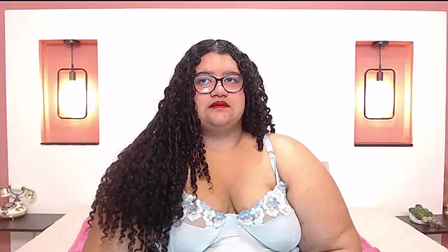 Snapshot of Miley_Collins chatting on February 27, 2025, 9:58 pm Miley Collins online show from February 27, 2025, 9:58 pm