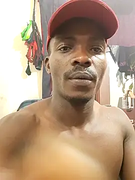 yezz3011 online show from November 6, 2025, 7:18 pm