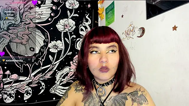 sheccid  online show from December 9, 2024, 2:02 am