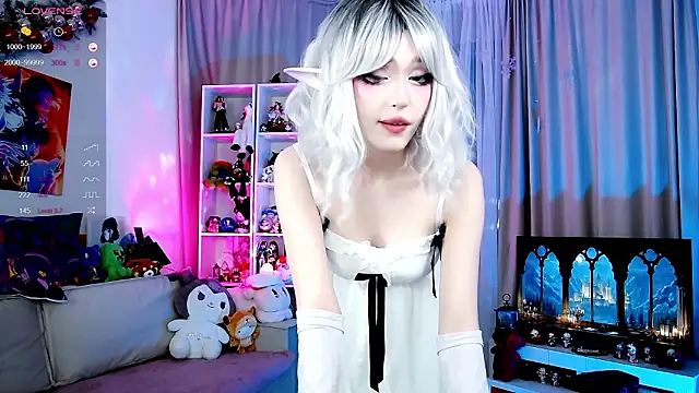 Snapshot of _Sparkland_ chatting on February 7, 2026, 8:39 pm Sparkland online show from February 7, 2026, 8:39 pm