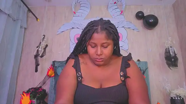 Alexa roussee online show from October 27, 2025, 1:56 pm