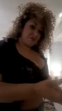 Katti Barrera online show from September 13, 2025, 1:33 pm