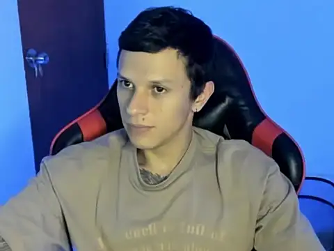 goodboy69l online show from April 5, 2026, 4:13 pm