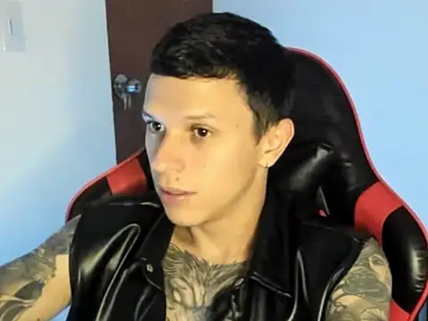 goodboy69l online show from May 19, 2026, 12:59 am